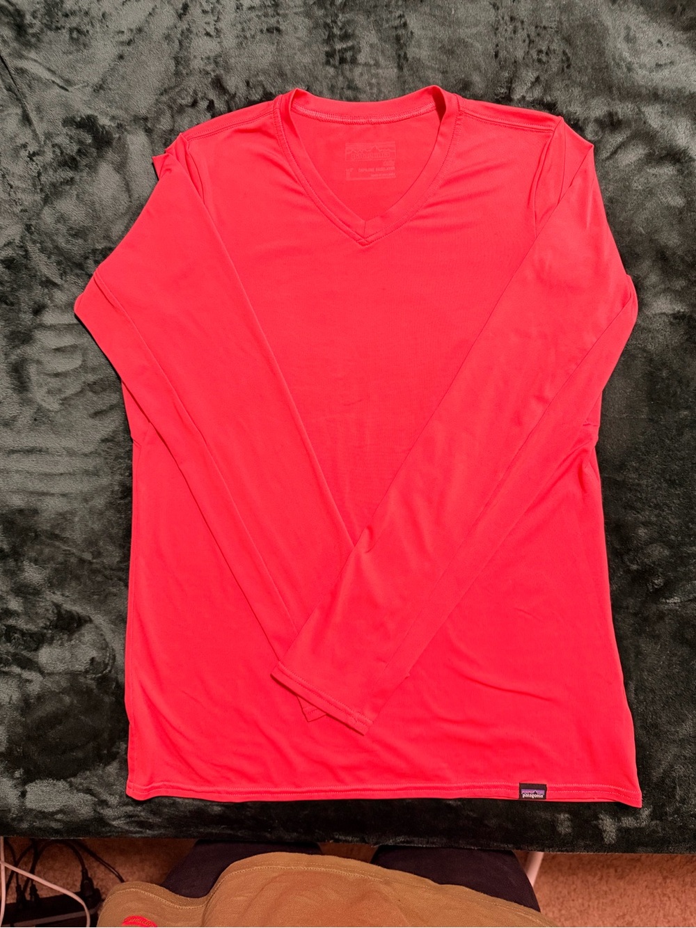 Patagonia Women’s Bright Pink Capilene Base Layer Size Small
